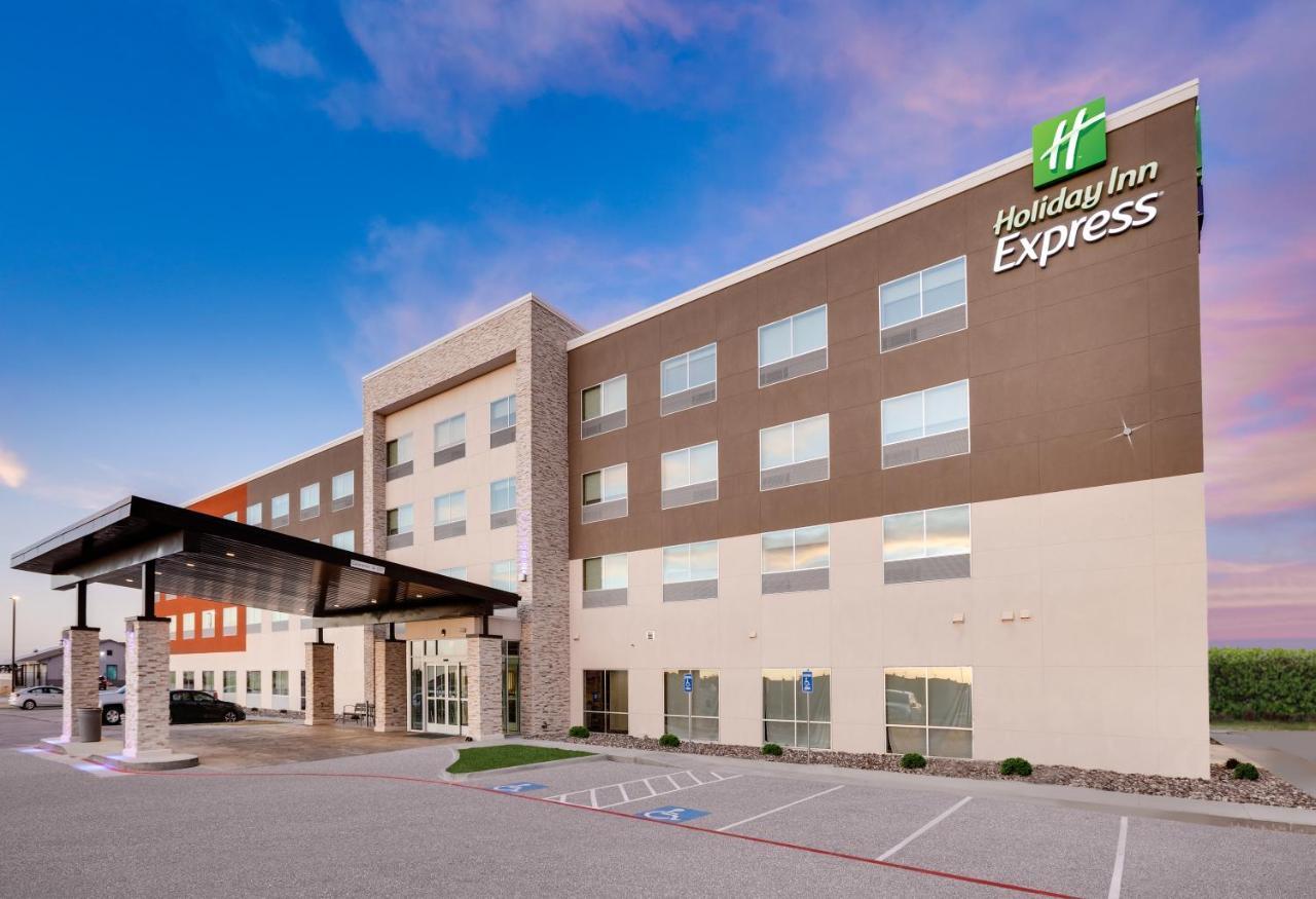 Holiday Inn Express - Kermit By Ihg Экстерьер фото